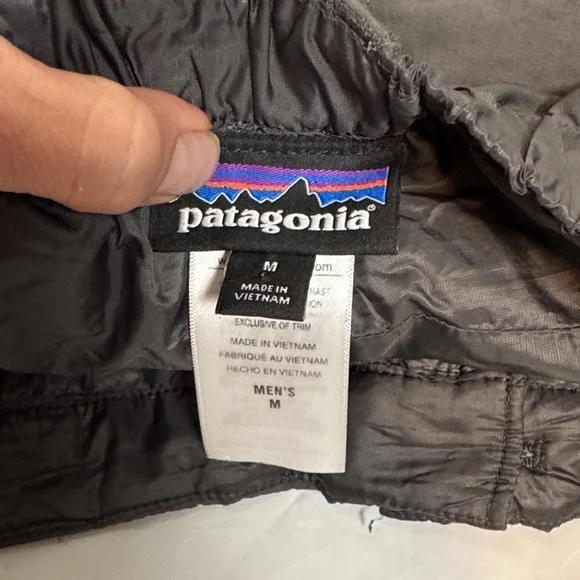 Patagonia Men's Black Quilted Nano Puff Pant - Picture 6 of 7
